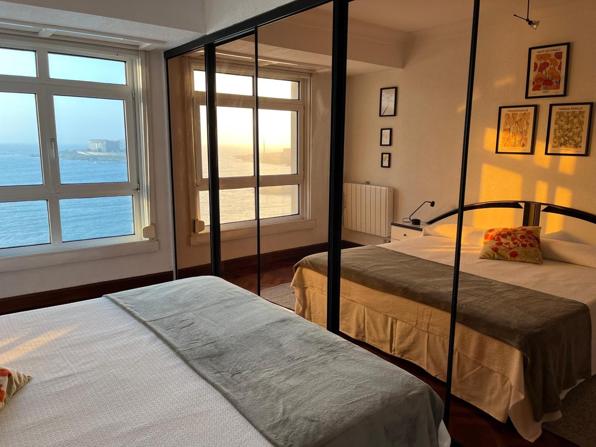 Primera Linea Playa Riazor A Coruña Eksteriør billede